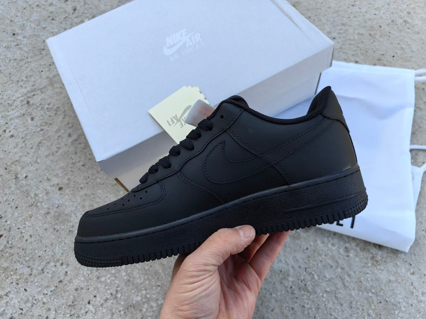 Nike Air Force 1 Black