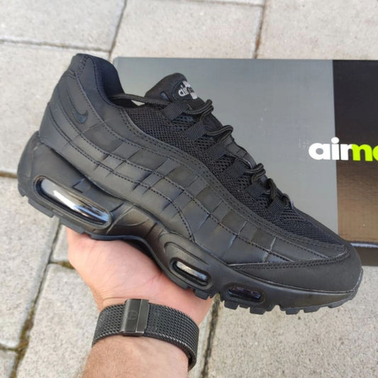 Nike Air Max 95 Essential